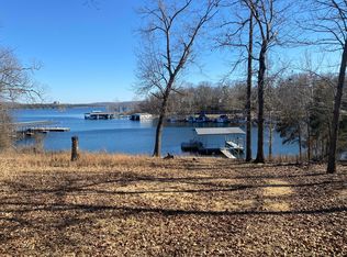 62 Wayne Cir, Branson, MO 65616