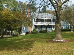 68 Tulip Ln, Colts Neck, NJ 07722