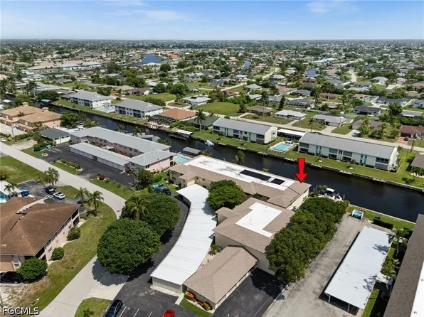 1345 SE 40th Ter APT 2E, Cape Coral, FL 33904