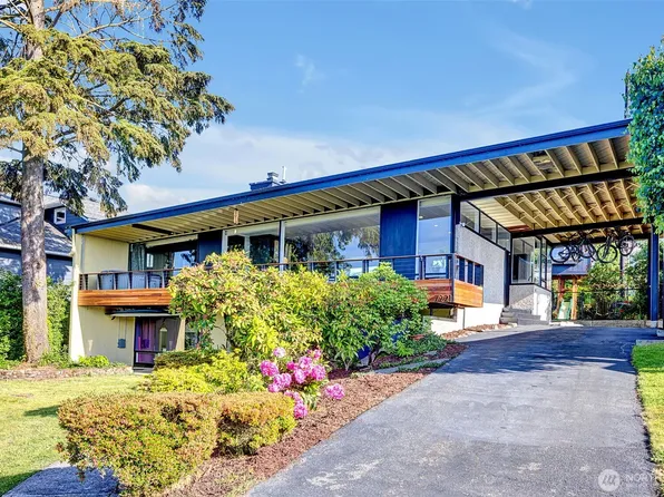 7221 S Sunnycrest Road, Seattle, WA 98178