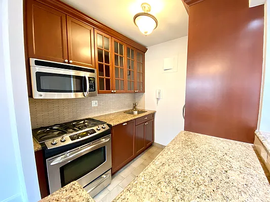 Rented by Douglas Elliman | media 11