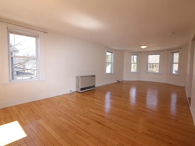 20B Whipple Rd #20-B — Photo 10
