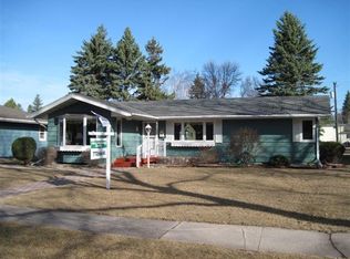 406 22nd Ave S, Grand Forks, ND 58201