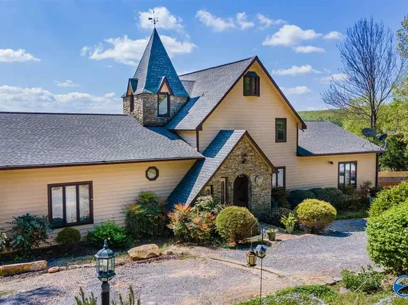 560 County Road 848, Mentone, AL 35984