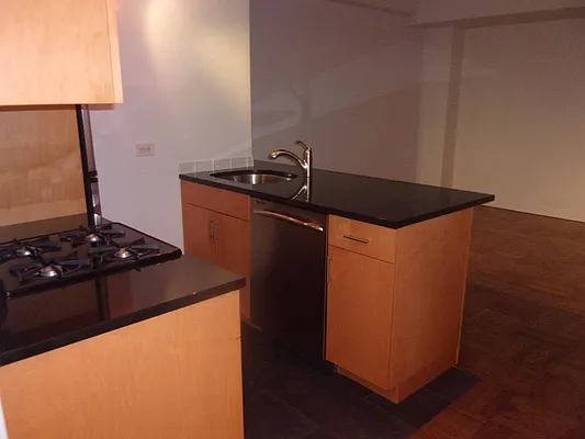 Rented by Carlyle Property Management | media 18