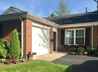 81 Maple Dr, Spring Lake, NJ 07762