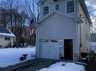 14 Courter Ave, Wayne, NJ 07470