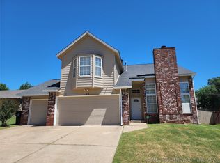 112 W Union St, Broken Arrow, OK 74011