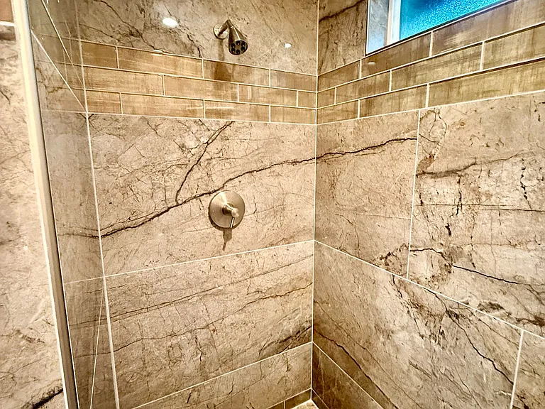 13240 Loma Rica Dr — Photo 27
