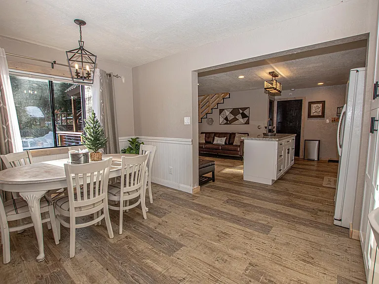 7056 W Lake Blvd — Photo 5
