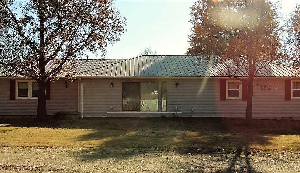 1st image of 1001 Woodland St