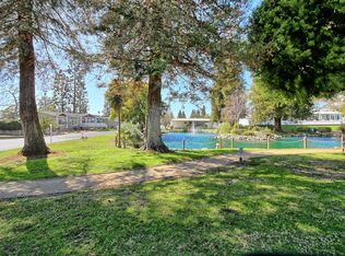 178 Chaucer Ln #178, Ventura, CA 93003