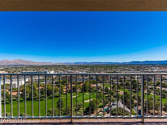 5th image of 3111 Bel Air Dr Unit 24F