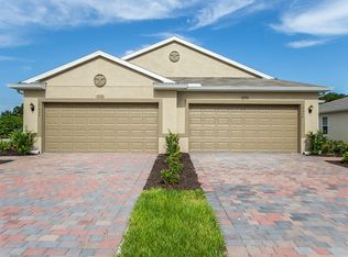 10654 Crossback Ln, Lehigh Acres, FL 33936