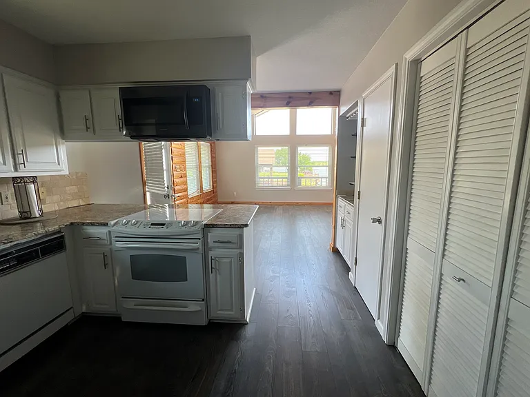 Harbor Cir — Photo 13