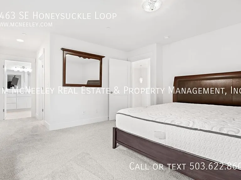 1463 SE Honeysuckle Loop — Photo 22