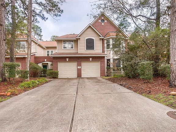2nd image of 79 N Avonlea Cir