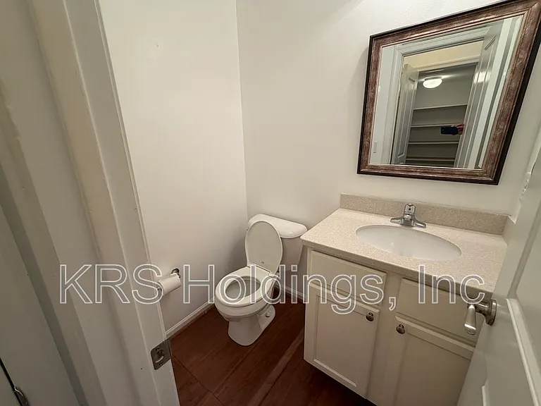 1517 Rollesby Way #24 — Photo 3