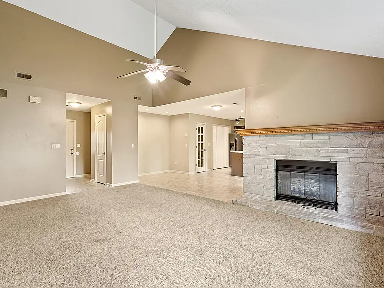 4521 W Southview Dr — Photo 10
