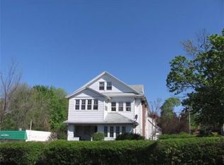 1105 Pleasant St, Worcester, MA 01602