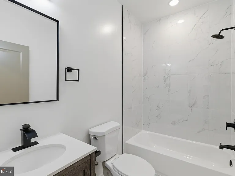 2223 N 22nd St #2 — Photo 5
