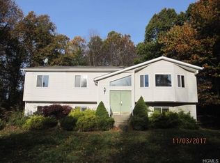 23 Rebecca Rd, Chester, NY 10918