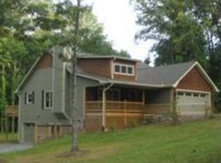 97 N Burgess, Ellijay, GA 30540