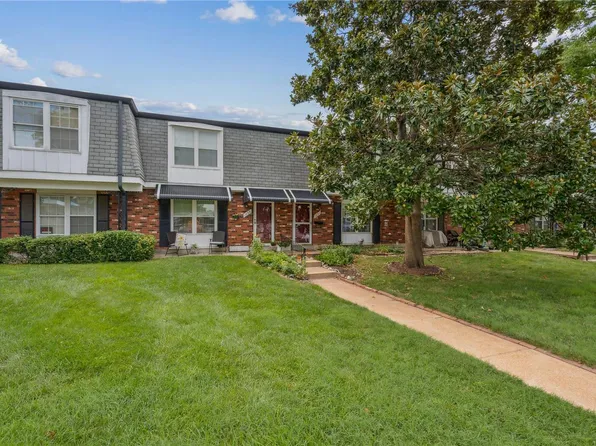 1651 Mayenne Ct, Saint Louis, MO 63125