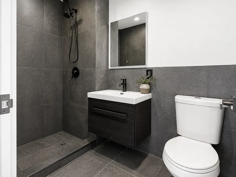236 N 5th St #3 — Photo 7