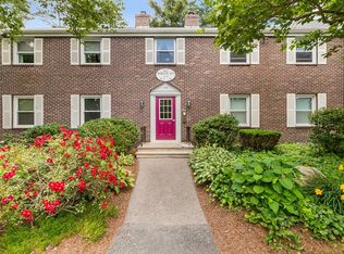 165 Norton Ave APT 4, South Easton, MA 02375