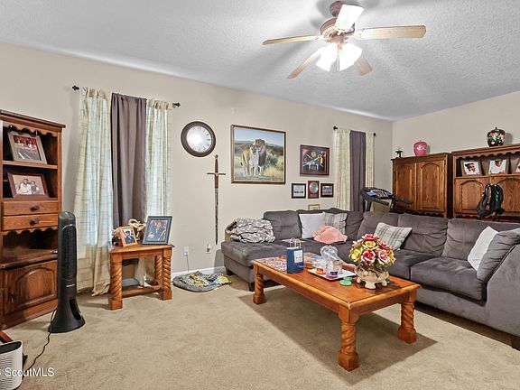 4th image of 168 Drayton Cir