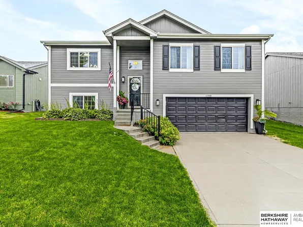 13928 Iowa St, Omaha, NE 68142
