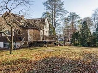 3 Beech St, South Hamilton, MA 01982