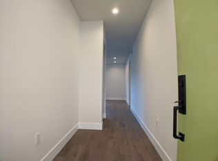4227 McLaughlin Ave, Los Angeles, CA 90066