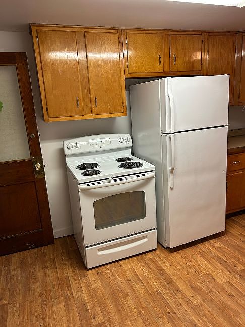it is a nice size kitchen