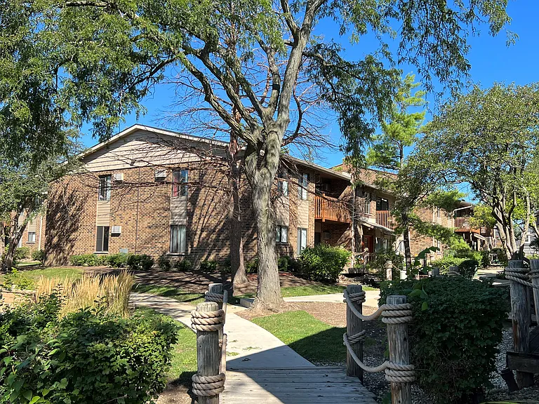 Arrowhead — Photo 15