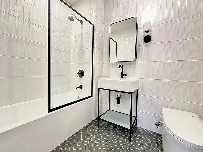 270 Sullivan Pl #3C — Photo 5