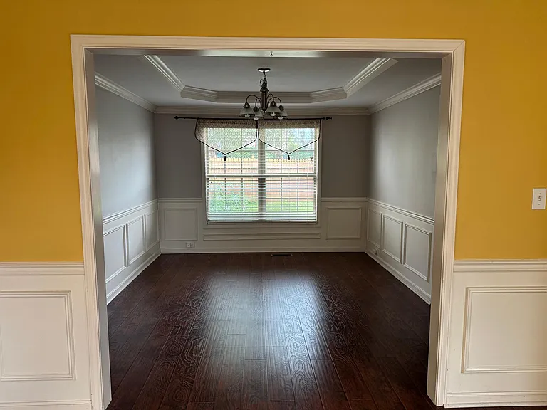 10916 Collington Dr — Photo 8