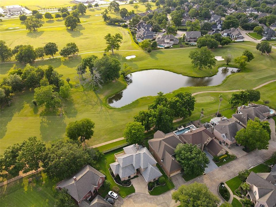 1st image of 2207 Greens Court