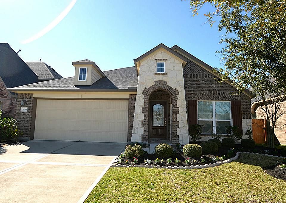 1st image of 29015 Erica Lee Ct
