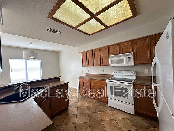 2nd image of 10113 E Carmel Ave