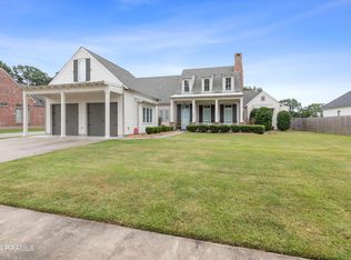 106 Fallow Ln, Broussard, LA 70518