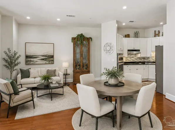 529 N Spring St #4, Pensacola, FL 32501