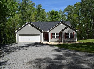 201 Navajo Trl, Rydal, GA 30171
