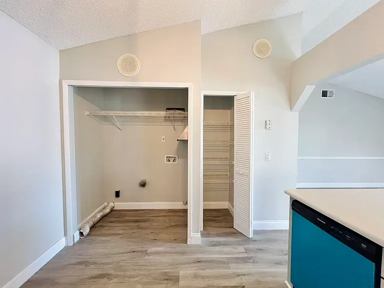 152 Summerset Dr — Photo 9