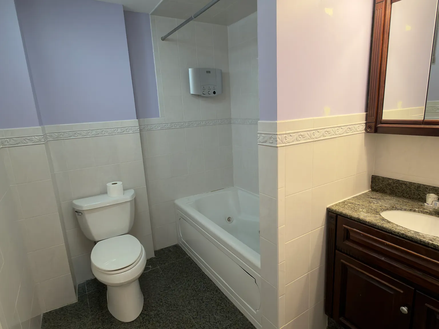 2 bed, 800 sqft, $2,700 — Photo 3