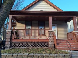 1014 Grand Ave, Racine, WI 53403