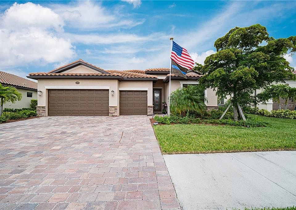 1st image of 20660 Granlago Dr
