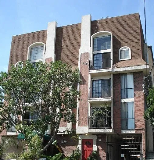 1 bed, $1,800 — Photo 1