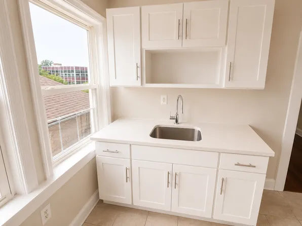 34 Clinton Pl #3R, Newark, NJ 07108
